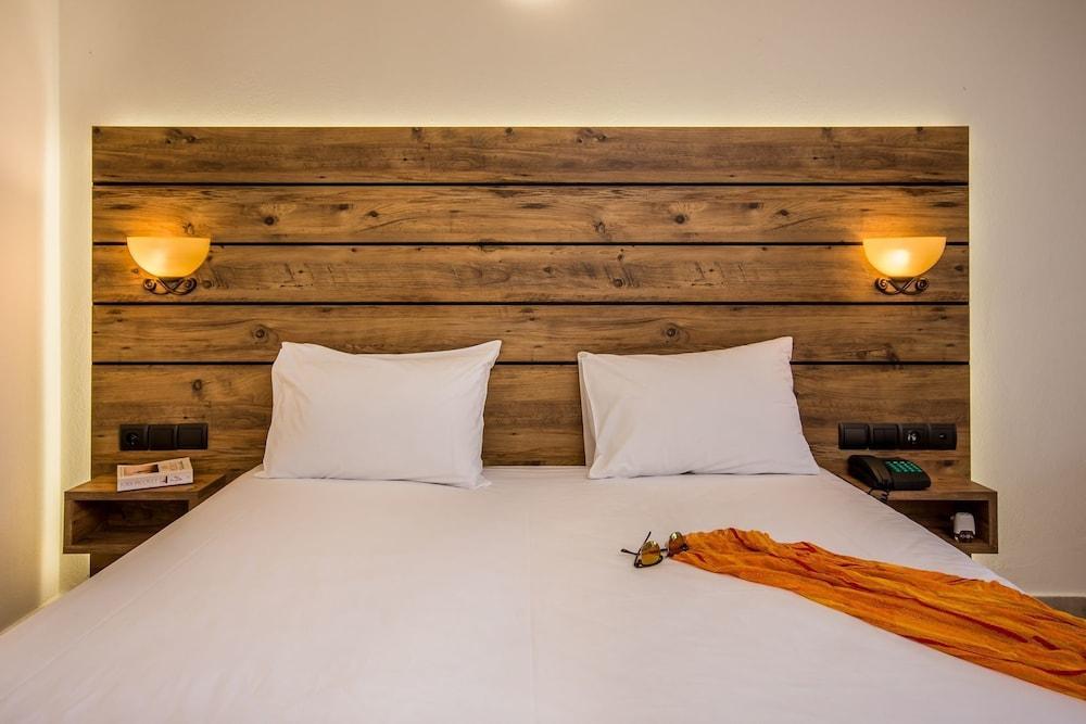 Dias Hotel & Apts สตาลิดา ภายนอก รูปภาพ